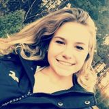 Hi i am Emily and i have been babysitting for 3 years! Text or call me if you need a babysitter!