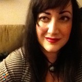 Enthusiastic, reliable, loving dog walker & pet sitter.
