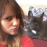 Hi! My name es Silvia Paz and I would love yo take care of tour pet