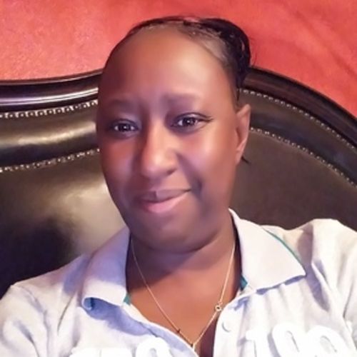 Housekeeper Provider Kyshia Grier's Profile Picture