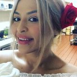 Energetic bilingual performer with an eye for detail!