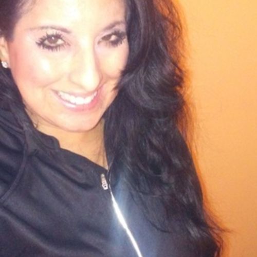 House Sitter Provider Esther S's Profile Picture