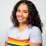 Hello! Im Raquel! An animal enthusiast with years of animal experience. Im eager to work with you & your amazing pe
