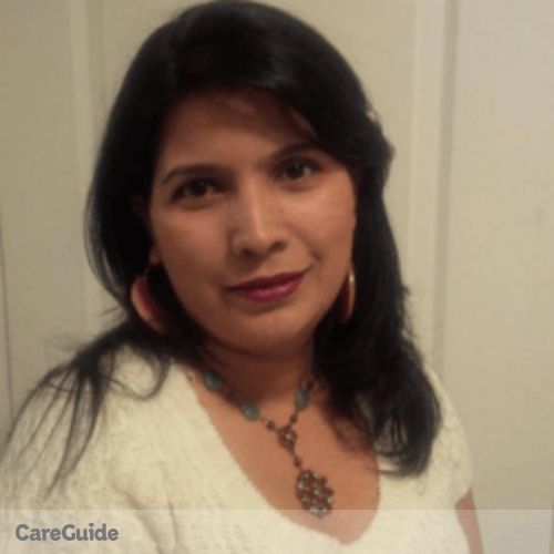 Canadian Nanny Provider Humera Nasir's Profile Picture