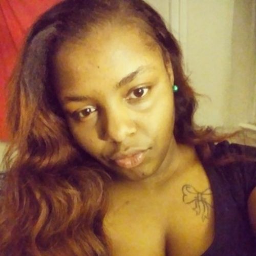 House Sitter Provider Iyshayae M's Profile Picture