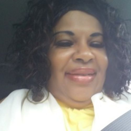 House Sitter Provider Margaret L's Profile Picture