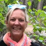 62 year old professional fiber artist, traveling the US