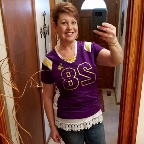 Elder Care Provider Laura H's Profile Picture