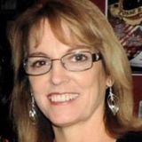 Hi my name is Kelley and I would love to take care of your home and pets while you are away!