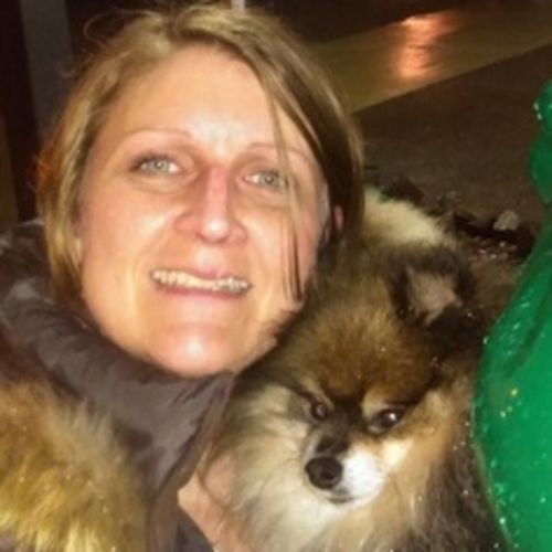 Housekeeper Provider Adrienne Woods's Profile Picture