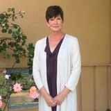 Mature experienced pet sitter available to work in Calgary.