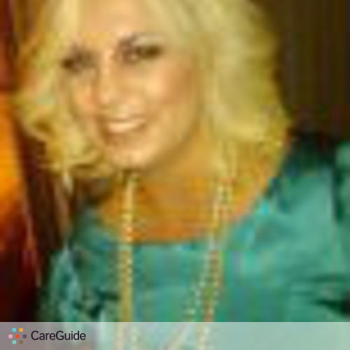 Writer Provider Regina C's Profile Picture