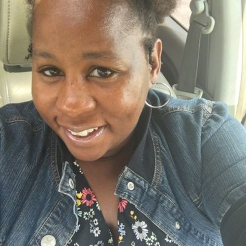 Housekeeper Provider Samantha Pratt's Profile Picture
