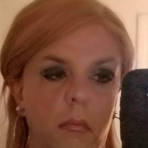 Housekeeper Provider Robyn Arrowsmith's Profile Picture