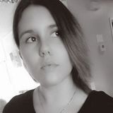 hello my name is Rachel and I am looking to pet sit and walk your furry friends!