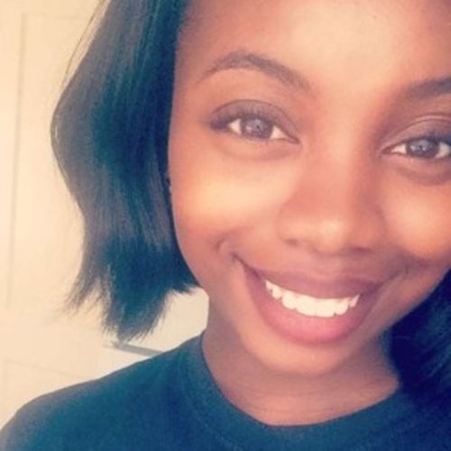House Sitter Provider Uwaila A's Profile Picture
