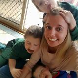 Experienced nanny/babysitter with an first aid / CPR certificate in Vancouver.