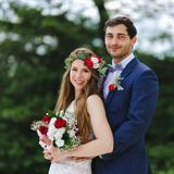 ex Au pair Looking to take care of your little ones in Holiday , FL