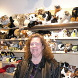 Experienced Responsible Animal Lover with Flexible Schedule