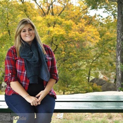 Canadian Nanny Provider Chelsea R's Profile Picture