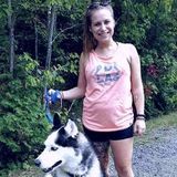 Passionate dogs walker and pet care provider in Montreal