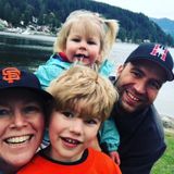 North Vancouver, British Columbia Sitter Posting