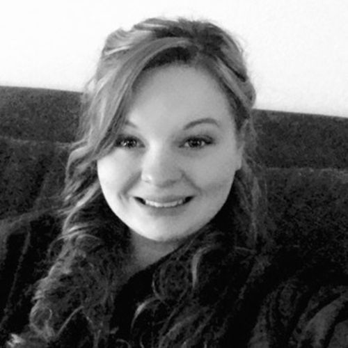 Experienced and meticulous housekeeper needed in Durham! Housekeeper