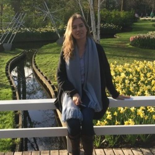 Pet Care Provider Iulia R's Profile Picture