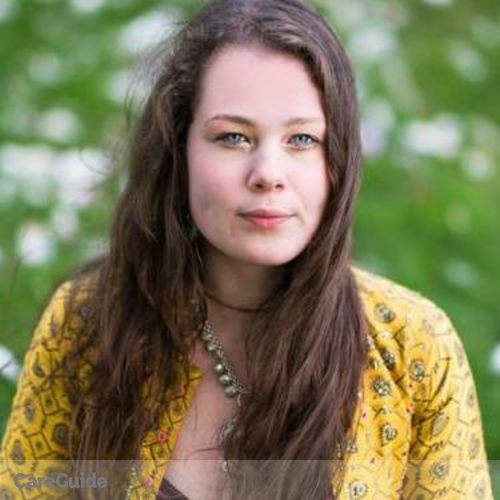 Canadian Nanny Provider Lindsay Misiner's Profile Picture