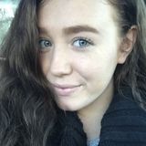 Experienced babysitter willing to work weekdays and weekends (:
