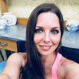 Experienced Vet technician, now stay at home Mom looking to care for fur babies!