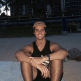Hello! My name is Matheus and i love animals! I would love to meet your pet and take good care of it!