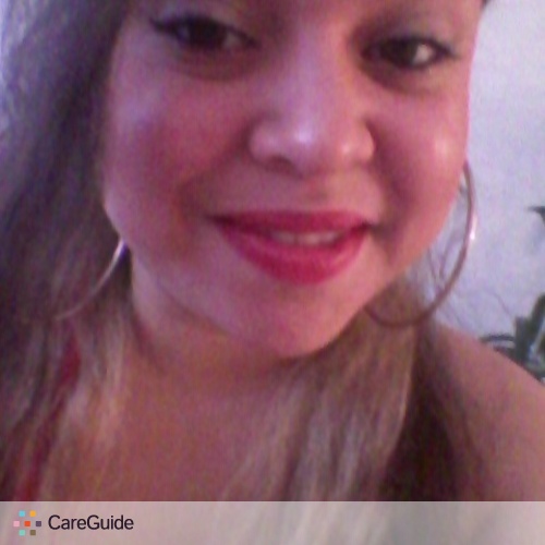 Housekeeper Provider Zuleyka Arroyo's Profile Picture