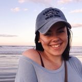 Student looking for Nannying/Babysitting Jobs