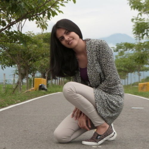 House Sitter Provider Yeni C's Profile Picture