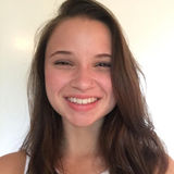 I am Maddie and I live in Lancaster, PA. I am a creative and energetic babysitter and I love learning and playing with kids.