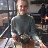 University Student Looking for Part-Time Nanny work