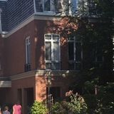 Beautiful Rent Free Room In Annex In Exchange For Light Housework&Babysitting