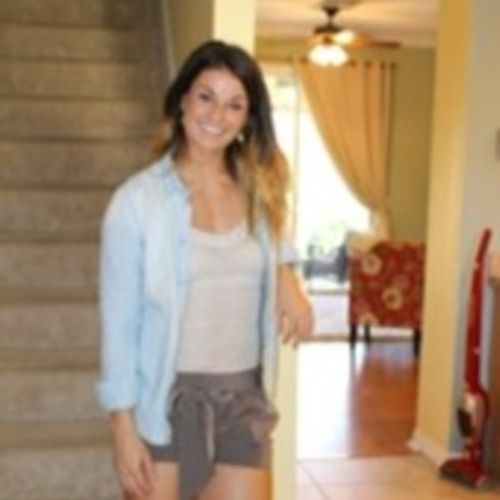 House Sitter Provider Angela H's Profile Picture