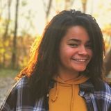Muncie Baby Sitter Available For Work in Indiana