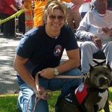 Dependable Experienced Pet Sitter with Veterinary Background