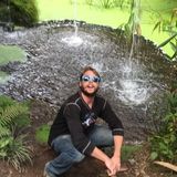 experienced pet sitter. Would love to help out with your pet!