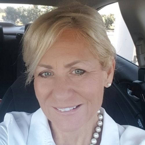 House Sitter Provider Yvette D's Profile Picture