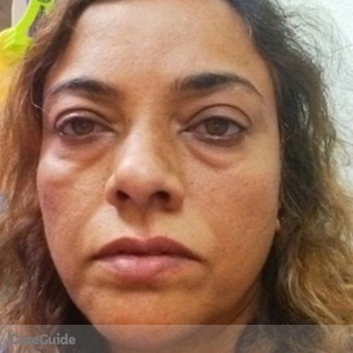 Canadian Nanny Provider Najma I's Profile Picture