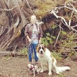 Dog Mom, seeking to help other Dog Mom's & Dads.