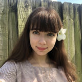 Experienced Dog Walker/Sitter in Miami
