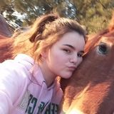 Avid animal lover seeking side jobs.