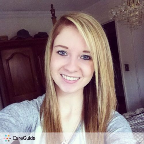 Pet Care Provider Emily M's Profile Picture