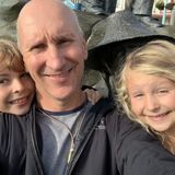 Fun family of three
Live in, luxurious Squamish house, lots of activities.