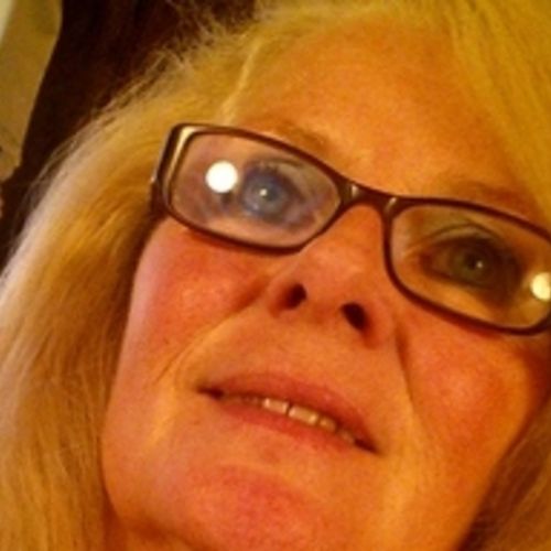 Elder Care Provider Renee H's Profile Picture